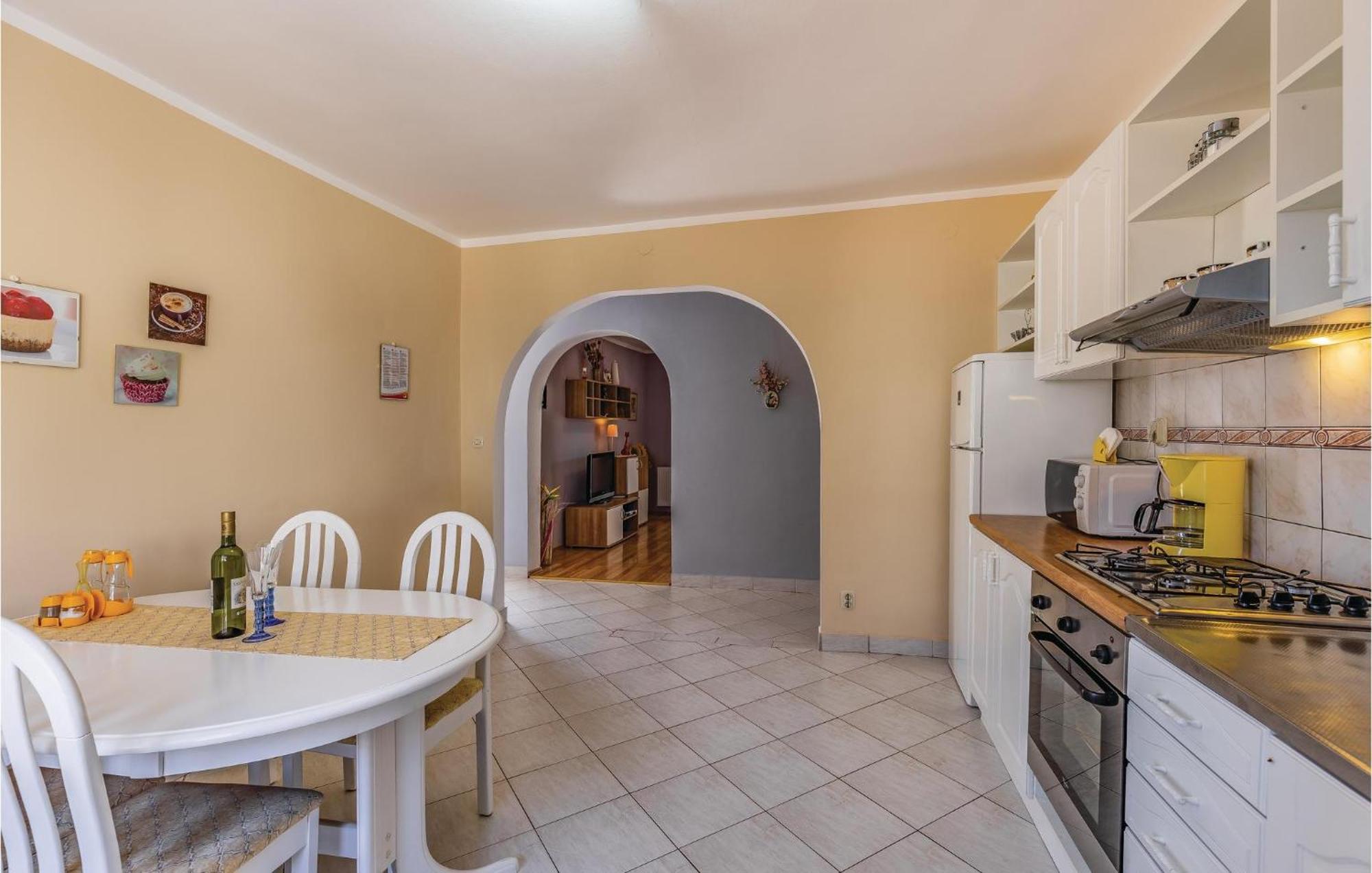 Gorgeous Apartment In Pula With Kitchen Экстерьер фото