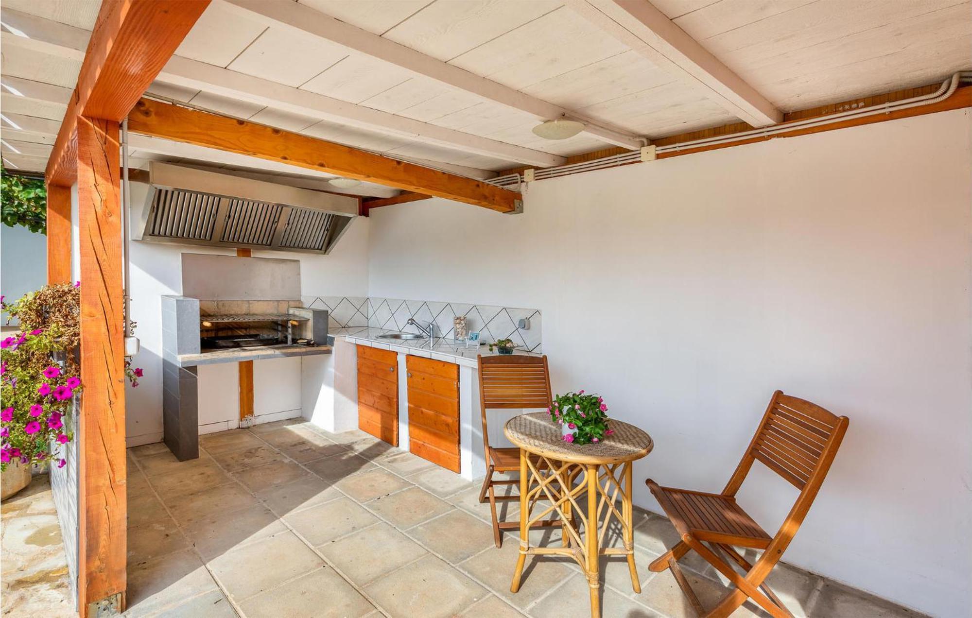 Gorgeous Apartment In Pula With Kitchen Экстерьер фото